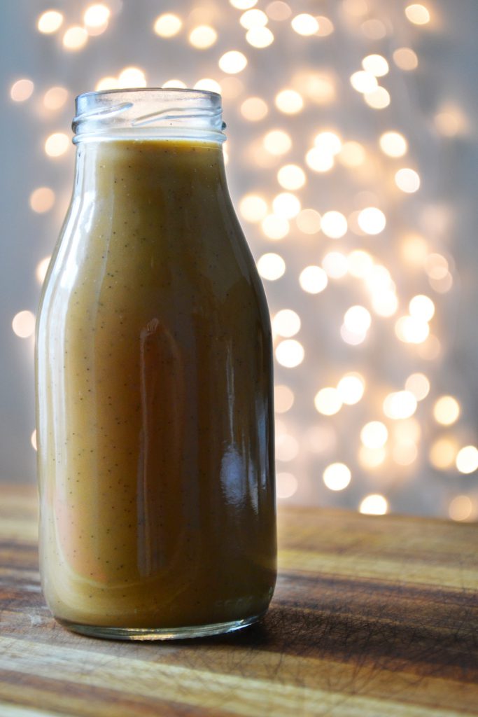 SALTED COCONUT CARAMEL SAUCE | laurathomasphd.co.uk 2