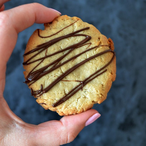 Cashew Cookies - Laura Thomas, PhD | Registered Nutritionist | Wellness Advocate